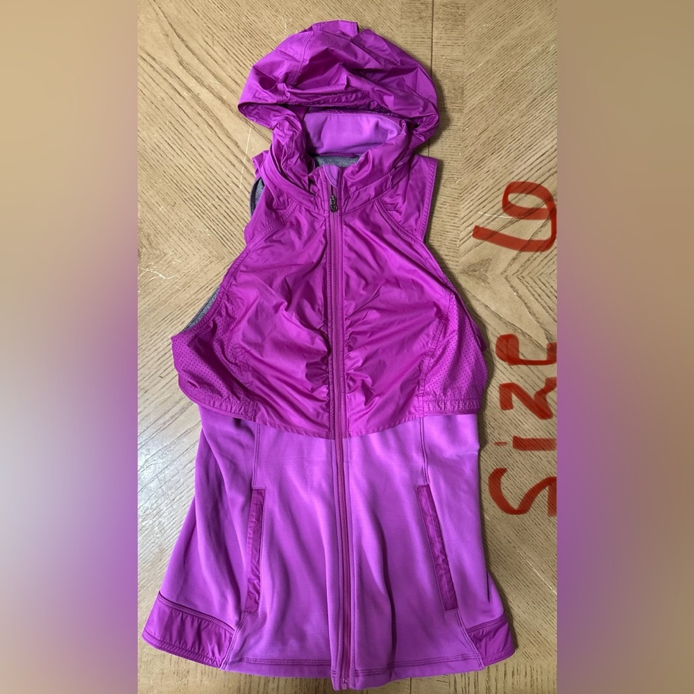LULULEMON RUNNING VEST